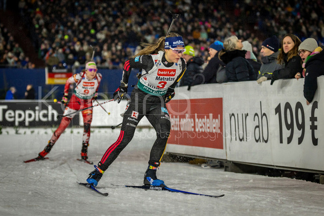 bett1.de WTC Biathlon auf Schalke, 28.12.2025 | Marlene Fichtner (Team Deutschland 2) bei der World Team Challenge (bett1.de WTC Biathlon auf Schalke) am 28.12.2025 in der Veltins-Arena in Gelsenkirchen (Deutschland). 