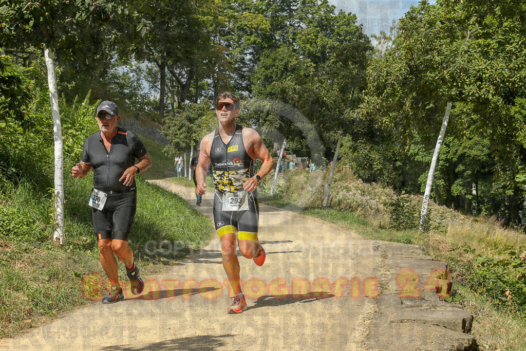 250824_1331_EX1_2685 | Sportfotografie im Rhein-Sieg Kreis, Köln, Bonn, NRW, Rheinland Pfalz, Hessen, etc. Unser Tätigkeitsfeld umfasst den Laufsport vom Volkslauf über den Marathon, Duathlon, Triathon bis zum Ultralauf wie Kölnpfad Ultra oder Schindertrail.