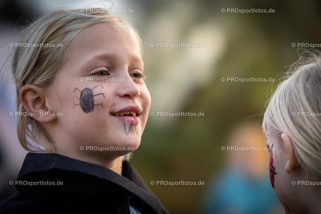 Halloween Run 2022 in Koeln, 31.10.2022 | Impressionen vom Halloween Run 2022 am 31.10.2022 in Koeln (Forstbotanischer Garten Rodenkirchen). Foto: BEAUTIFUL SPORTS/Axel Kohring