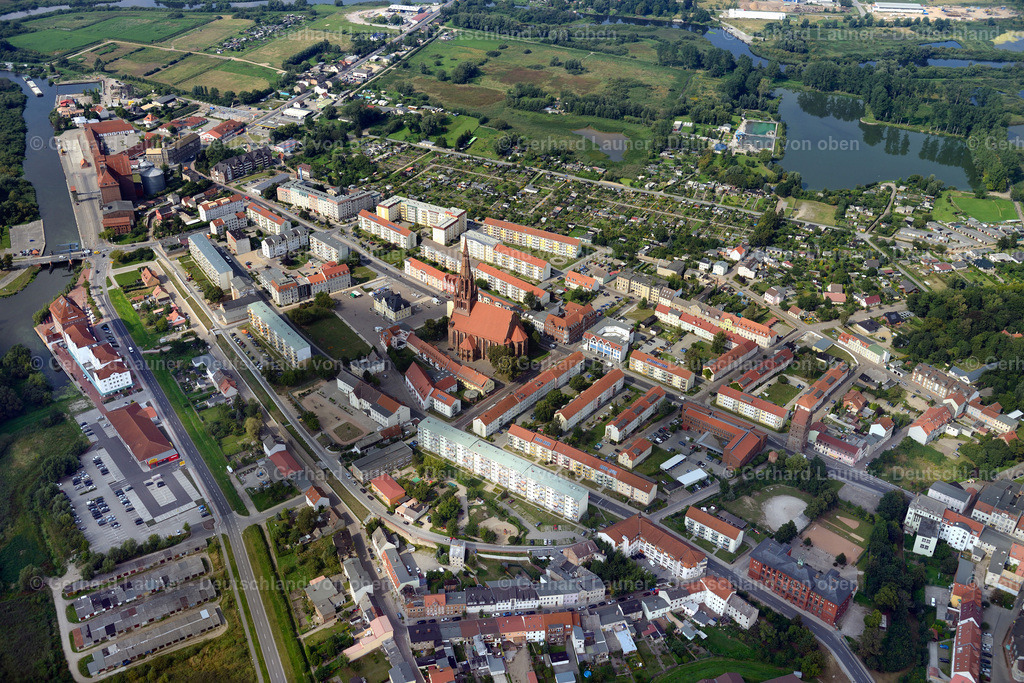 3292081 | Online-Shop für Luftbilder aus Deutschland. Seit über 45 Jahren baut Gerhard Launer das Luftbildarchiv mit unterschiedlichsten Themen stetig weiter aus.