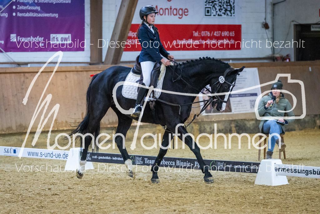 Sth-WBO25-DrR-105 | MomenTaufnahmen Pferdesportfotos