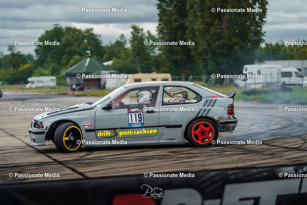 DSC03370 | Passionate Media, dein Fotograf aus Brandenburg, Märkisch Oderland, im Bereich Motorsport, Autos und Motorräder sowie Events und auch Hunde. Shootings oder auch Eventbegleitungen können bei mir gebucht we