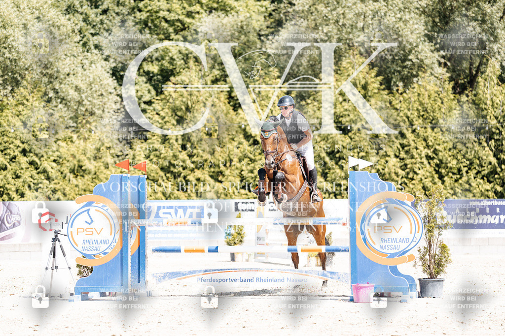 CK900772 | Turnierfotografie Pferdefotografie Trier Rheinland-Pfalz Pferdesport Reitsport Tierfotografie Sportfotografie Pferdevideo Pferdevideografie Equestrianvideography equestrianphotography  - Realisiert mit Pictrs.com