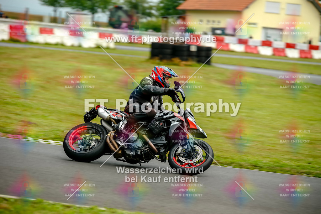 VBK-4319 | Hier findet Ihr Bilder von Touristenfahrten auf der Nürburgring Nordschleife oder von anderen Veranstaltungen die ich besucht habe. Viel Spass beim Durch Schauen 