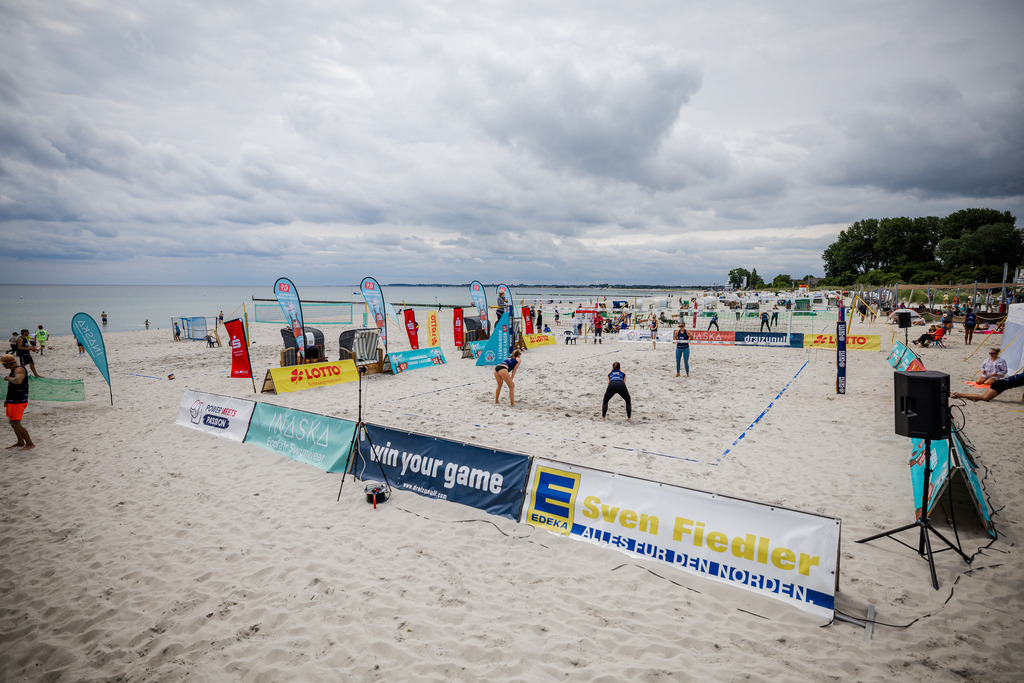 Beachvolleyball I Saison 2026 I FLENS Beach-Tour I 6. Turnier I Ostseebad Großenbrode | Jasper Lorenz Fotografie - Realisiert mit Pictrs.com