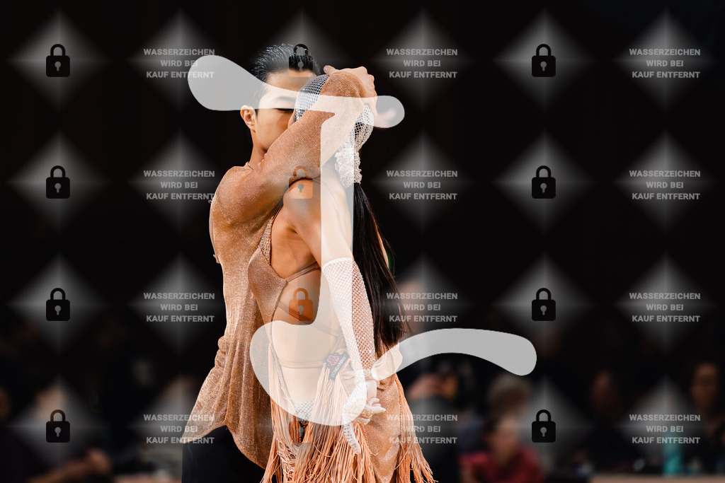 Goldstadtpokal 2025 - WDSF World Open Latin 15th (4) Yang Zhen _ Zhang Nan (China)-2025-01-25-4559 | Webshop for digital downloads and prints of dance sport, event & show photographer Julian Link - Realisiert mit Pictrs.com