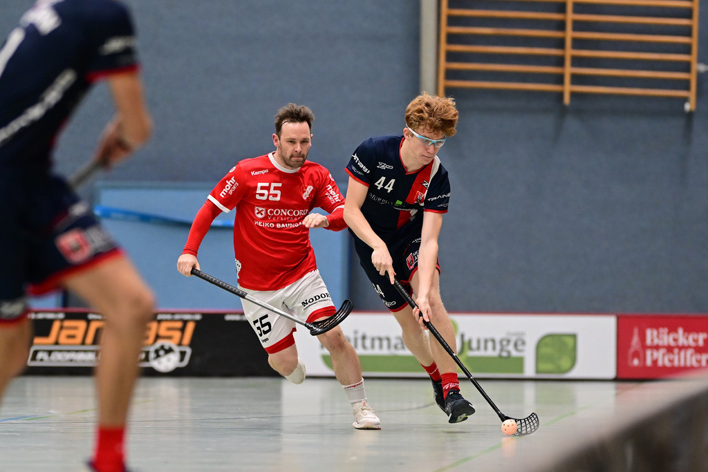 Floorball I Herren I Saison 2024-2025 I 2. FBL Herren Nord-West I 12. Spieltag I MTV Mittelnkirchen - SSF Dragons Bonn II I 037515 | Der Sportfotograf. - Realisiert mit Pictrs.com