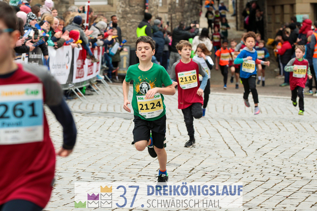 AOK JuniorCup 400m | 3Koenigslauf 2023 - Realisiert mit Pictrs.com