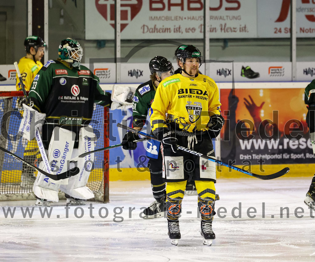 2022-11-20_093_TSV_Erding_gegen_ERSC_Amberg | Erding, Deutschland, 20.11.2022:
Eishockey, Bayernliga 2022 / 2023, 15. Spieltag, TSV Erding gegen ERSC Amberg, Endergebnis: 5:1

Foto: Christian Riedel / fotografie-riedel.net