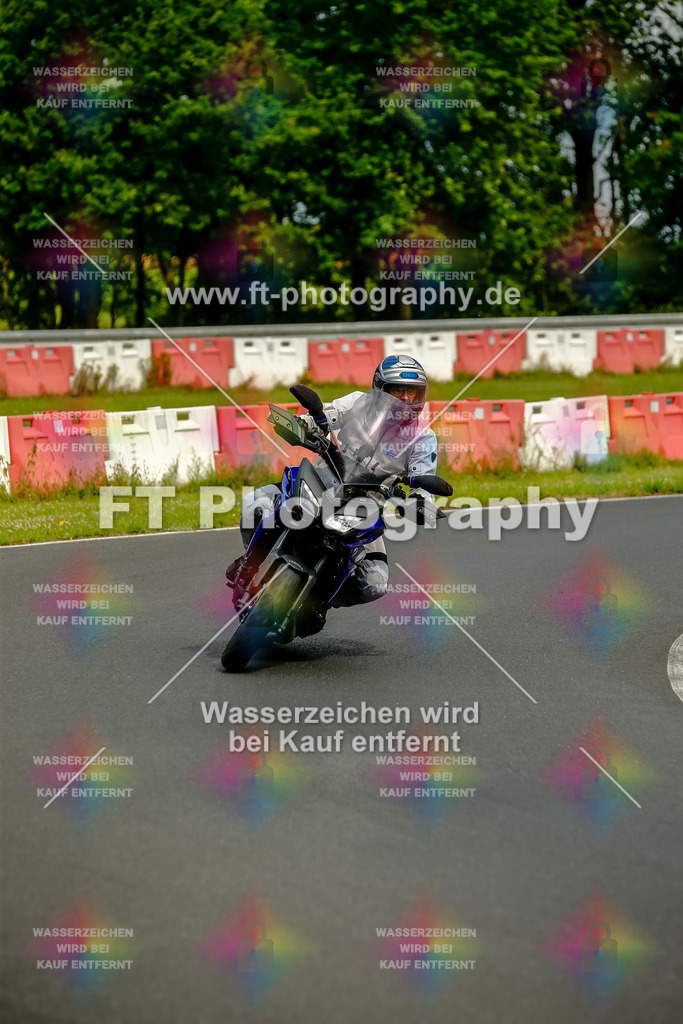 VBK-4453 | Hier findet Ihr Bilder von Touristenfahrten auf der Nürburgring Nordschleife oder von anderen Veranstaltungen die ich besucht habe. Viel Spass beim Durch Schauen 