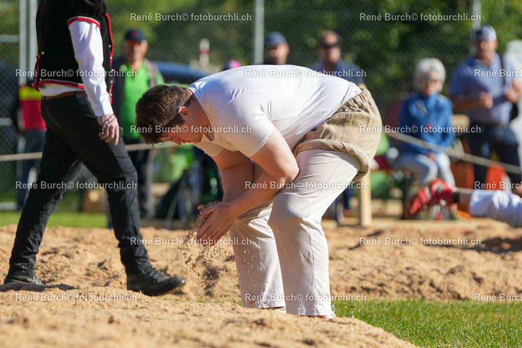 RB-01230 | René Burch leidenschaftlicher Fotograf aus Kerns in Obwalden.  Hier finden sie Sport, Landschaft und Natur Fotografie.
 - Realisiert mit Pictrs.com