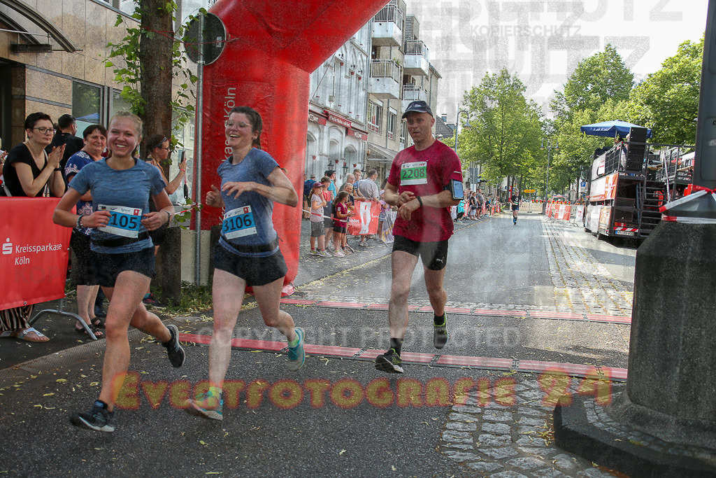 220625_1704_EX1_6018 | Sportfotografie im Rhein-Sieg Kreis, Köln, Bonn, NRW, Rheinland Pfalz, Hessen, etc. Unser Tätigkeitsfeld umfasst den Laufsport vom Volkslauf über den Marathon, Duathlon, Triathon bis zum Ultralauf wie Kölnpfad Ultra oder Schindertrail.