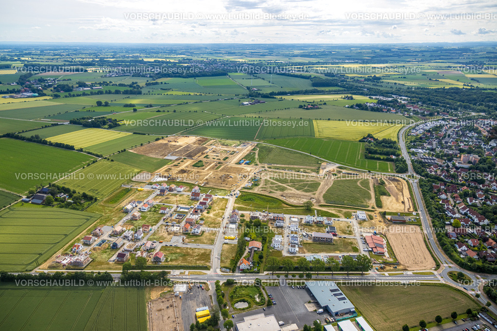 Soest220600265 | Luftbild, Luftbild, Baugebiet Wohnquartier Neuer Soester Norden zwischen Oestinghauser LandstraÃŸe und Weslarner Weg, Soest, Soester Boerde, Nordrhein-Westfalen, Deutschland