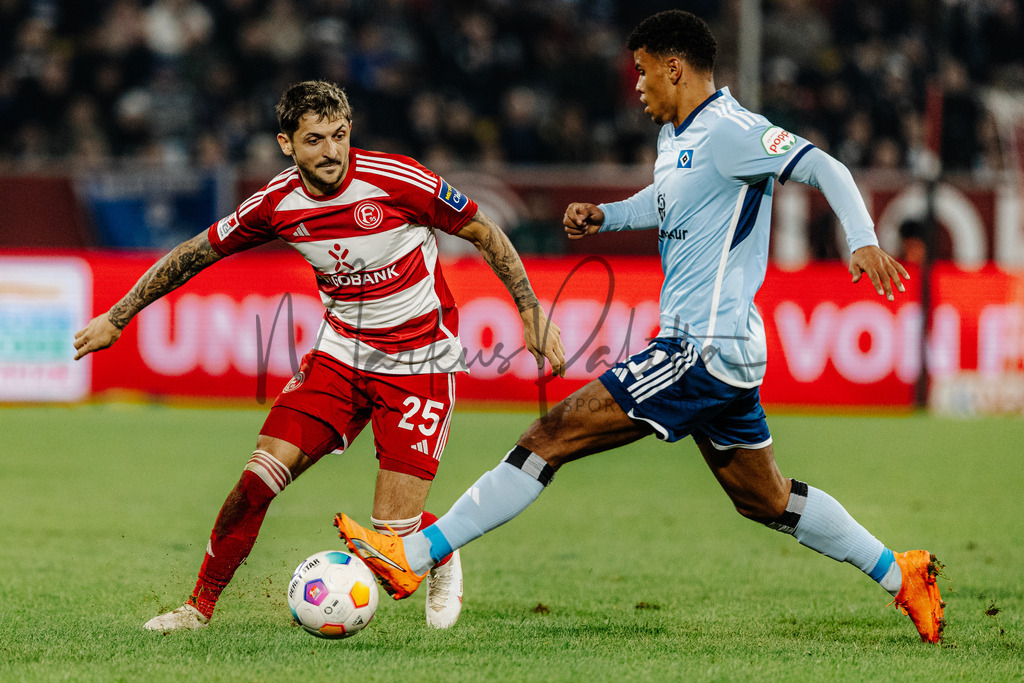 2. Bundesliga, Saison 2023/24, 25. Spieltag: Fortuna Düsseldorf - Hamburger SV | Düsseldorf, 08.03.2024: 2. Bundesliga, 25. Spieltag, Fortuna Düsseldorf gegen Hamburger SV in der Merkur Spiel-Arena in Düsseldorf. Foto: sportfotografie.ms | Markus Paletta - Realisiert mit Pictrs.com