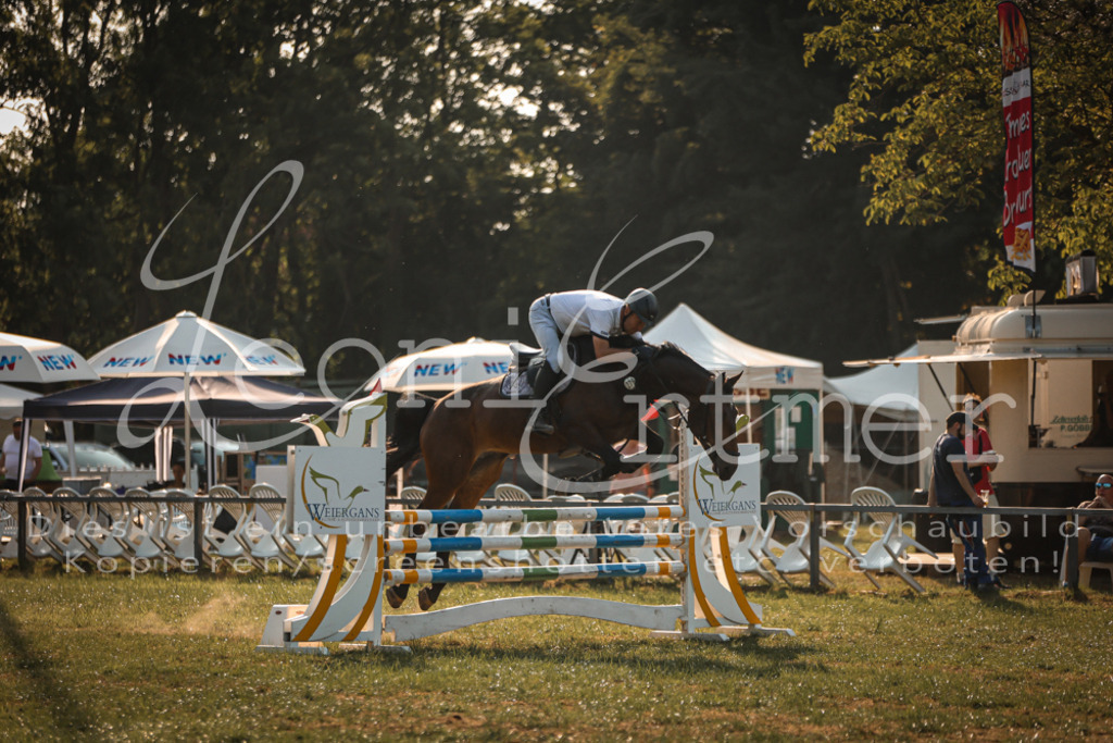 18.FrSpA00138 | Leoni Ertmer Photography - Realisiert mit Pictrs.com