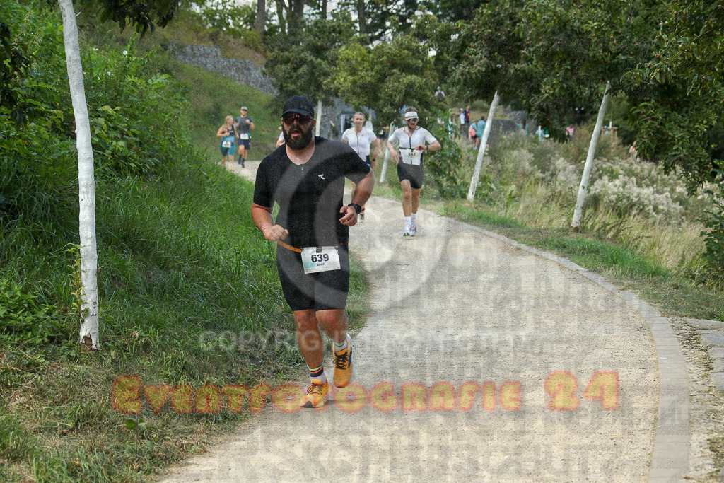 250824_1434_EX1_6673 | Sportfotografie im Rhein-Sieg Kreis, Köln, Bonn, NRW, Rheinland Pfalz, Hessen, etc. Unser Tätigkeitsfeld umfasst den Laufsport vom Volkslauf über den Marathon, Duathlon, Triathon bis zum Ultralauf wie Kölnpfad Ultra oder Schindertrail.