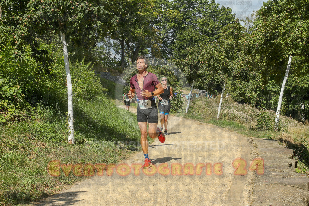 250824_1236_EX1_9913 | Sportfotografie im Rhein-Sieg Kreis, Köln, Bonn, NRW, Rheinland Pfalz, Hessen, etc. Unser Tätigkeitsfeld umfasst den Laufsport vom Volkslauf über den Marathon, Duathlon, Triathon bis zum Ultralauf wie Kölnpfad Ultra oder Schindertrail.