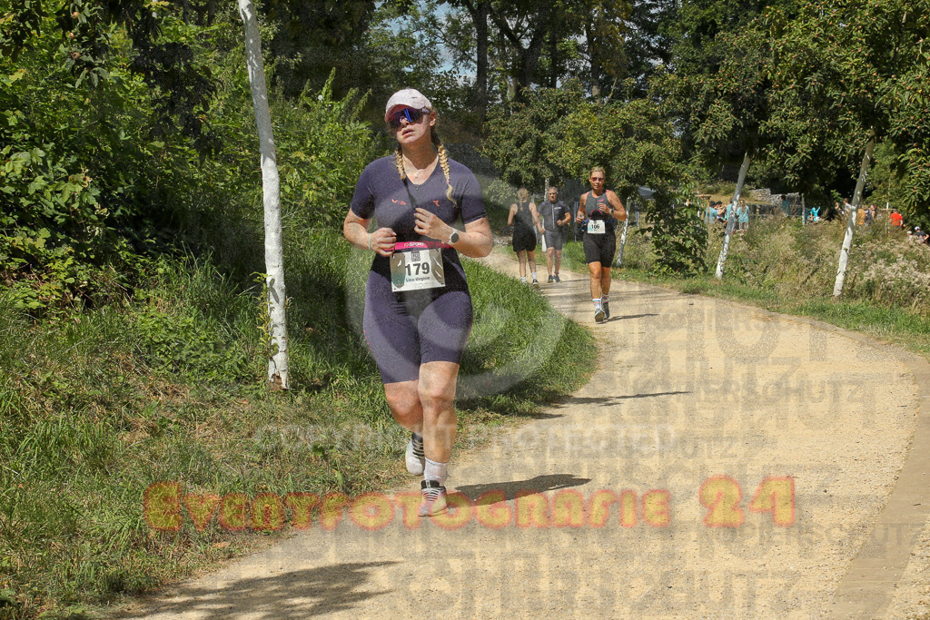 250824_1249_EX1_0655 | Sportfotografie im Rhein-Sieg Kreis, Köln, Bonn, NRW, Rheinland Pfalz, Hessen, etc. Unser Tätigkeitsfeld umfasst den Laufsport vom Volkslauf über den Marathon, Duathlon, Triathon bis zum Ultralauf wie Kölnpfad Ultra oder Schindertrail.