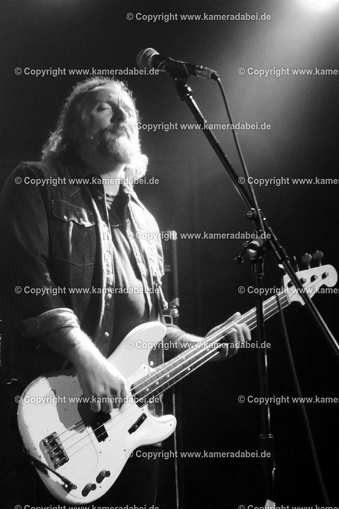 Konzert : Black Bottle Riot am 14.11.2025 im Rare Guitar in Münster | Konzert : Black Bottle Riot am 14.11.2025 im Rare Guitar in Münster - Realisiert mit Pictrs.com