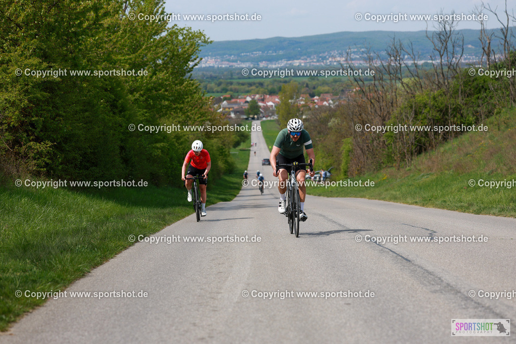 094_AR6_0034 | Neusiedlersee Radmarathon 2026@sportshot_your_pictrs #yourpictures#roadtowm2029 #nrm #neusiedlerseeradmarathon #neusiedlersee #neusiedlerseetourismus #burgenland #mörbisch #nrm26 #burgenlandtourismus #voglundco #poweredbyburgenlandtourismus #radsport #rad #marathon #ucigranfondo #visitburgenland #ucigranfondoworldseries