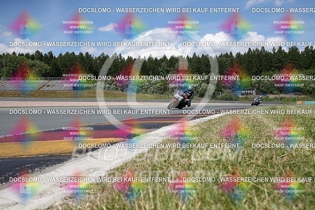 2016-07-01-PBK-4304 | Sportfotografie; SlowMotion; Video; Rennstrecke; Hafeneger; RSE; Speer; Trackday; Motorsportarena; Hockenheimring; Brno; Most; Barcelona; Valencia, Benny; Kaetzmer;