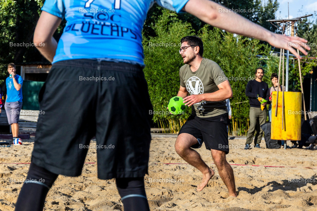 2025-200082400-Strandvölkerball-WM_1 |  23.08.2025; Berlin Foto: Gerold Rebsch - www.beachpics.de