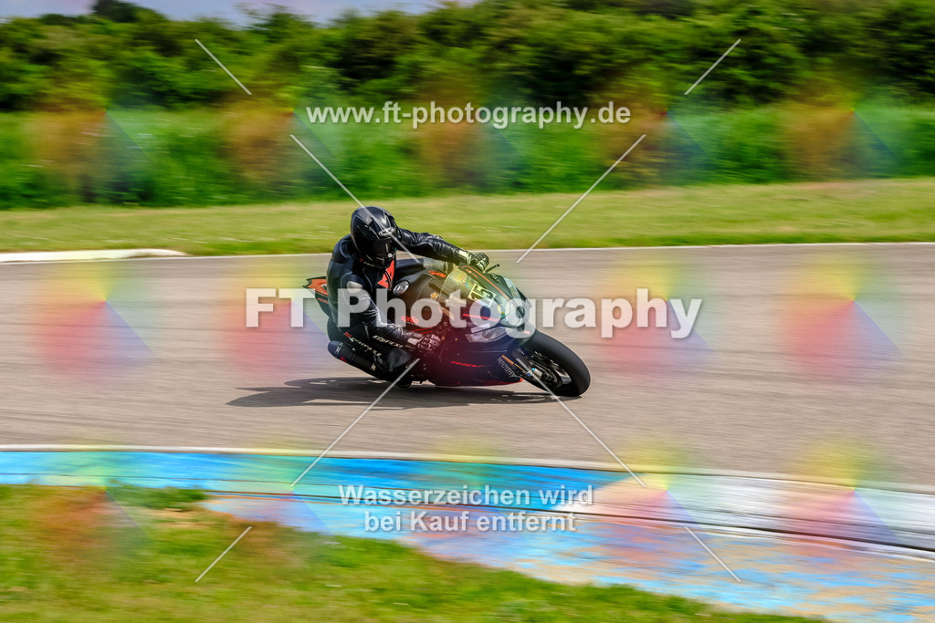 MotoTeam-9346 | Hier findet Ihr Bilder von Touristenfahrten auf der Nürburgring Nordschleife oder von anderen Veranstaltungen die ich besucht habe. Viel Spass beim Durch Schauen 