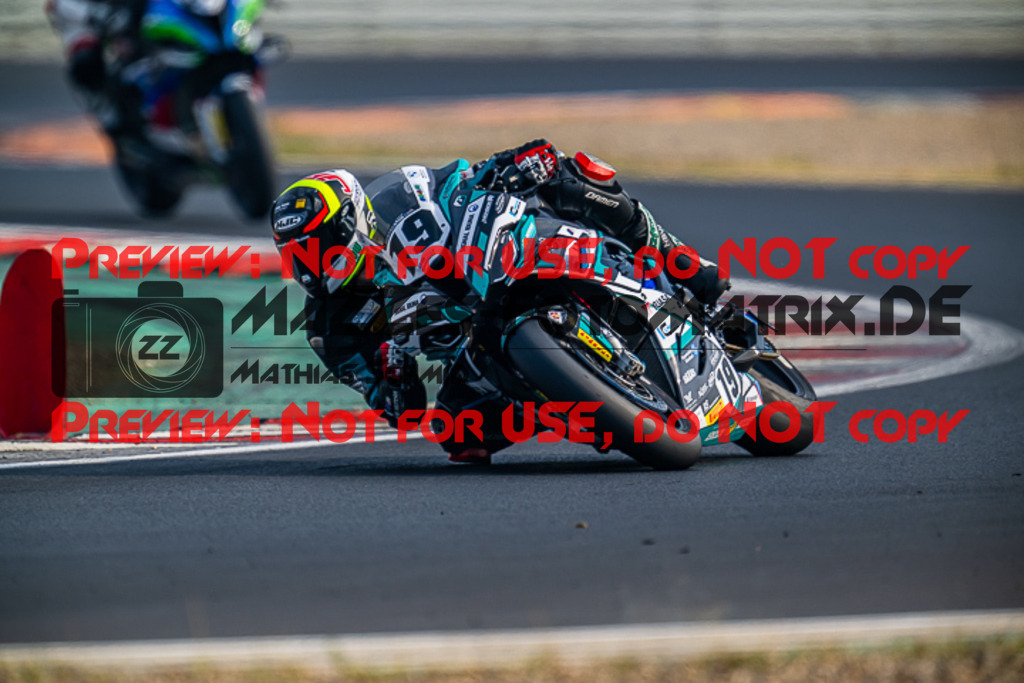 MaZZes_FotoMatrix_220626_4522 | IDM1000