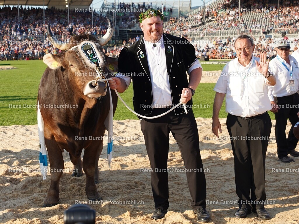 189 | René Burch leidenschaftlicher Fotograf aus Kerns in Obwalden.  Hier finden sie Sport, Landschaft und Natur Fotografie.
 - Realisiert mit Pictrs.com