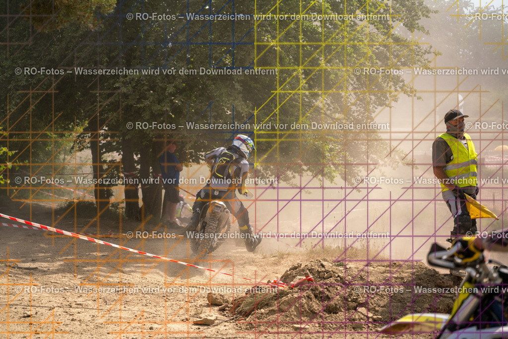Niederwürzbach 3 Lauf-1029 | Sportfotografie von RO-Fotos: Motorsport, Motocross, Enduro, Laufveranstaltungen und Triathlon. Professionelle Fotos von Sportlern und Events. - Realisiert mit Pictrs.com