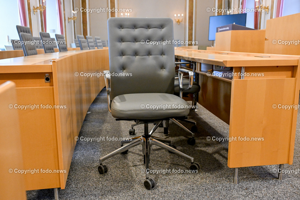 Landhaus Linz_ Landtagssitzungssaal_ 05.03.2024-2 | 05.03.2024, Landhaus Linz AUT, Promenade, Landtagssitzungssaal, im Bild Neue Bestuhlung