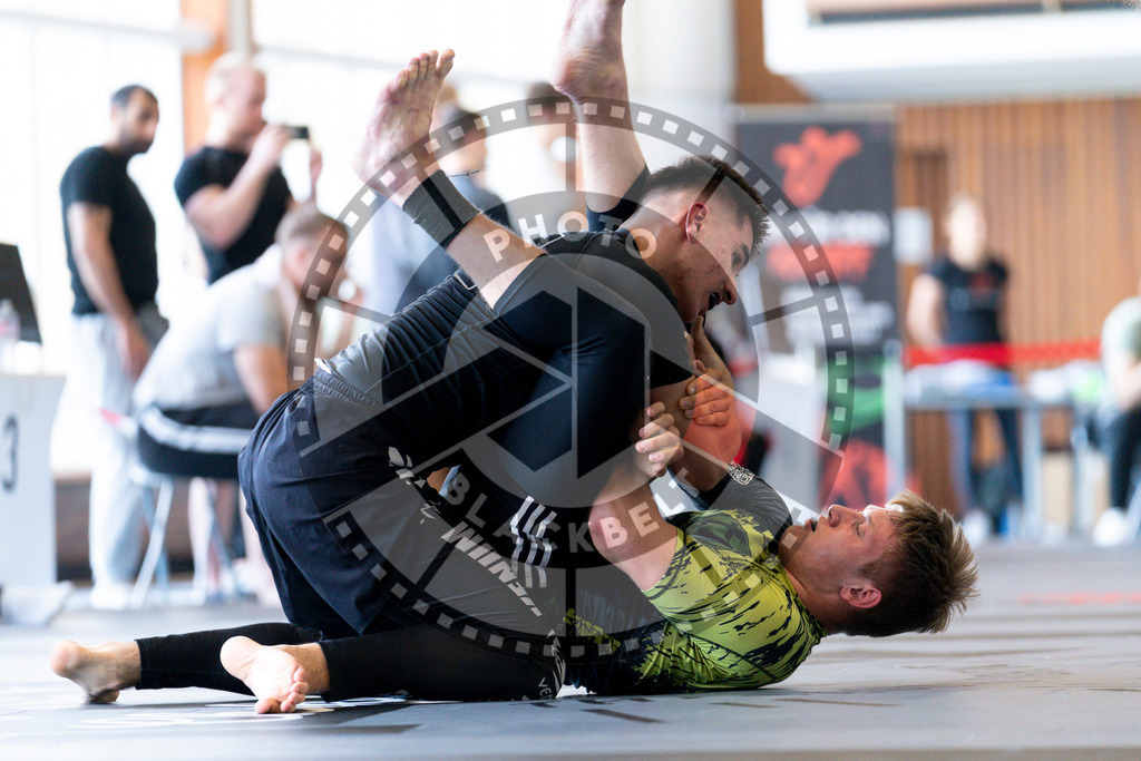 20240608PBB03450 | Fighters compete during the ILLCS VII summer edition luta livre competition in Hannover, Germany, on June 8, 2024.