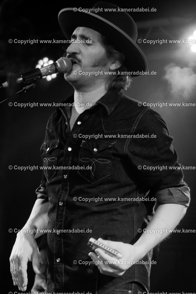 Konzert : Black Bottle Riot am 14.11.2025 im Rare Guitar in Münster | Konzert : Black Bottle Riot am 14.11.2025 im Rare Guitar in Münster - Realisiert mit Pictrs.com