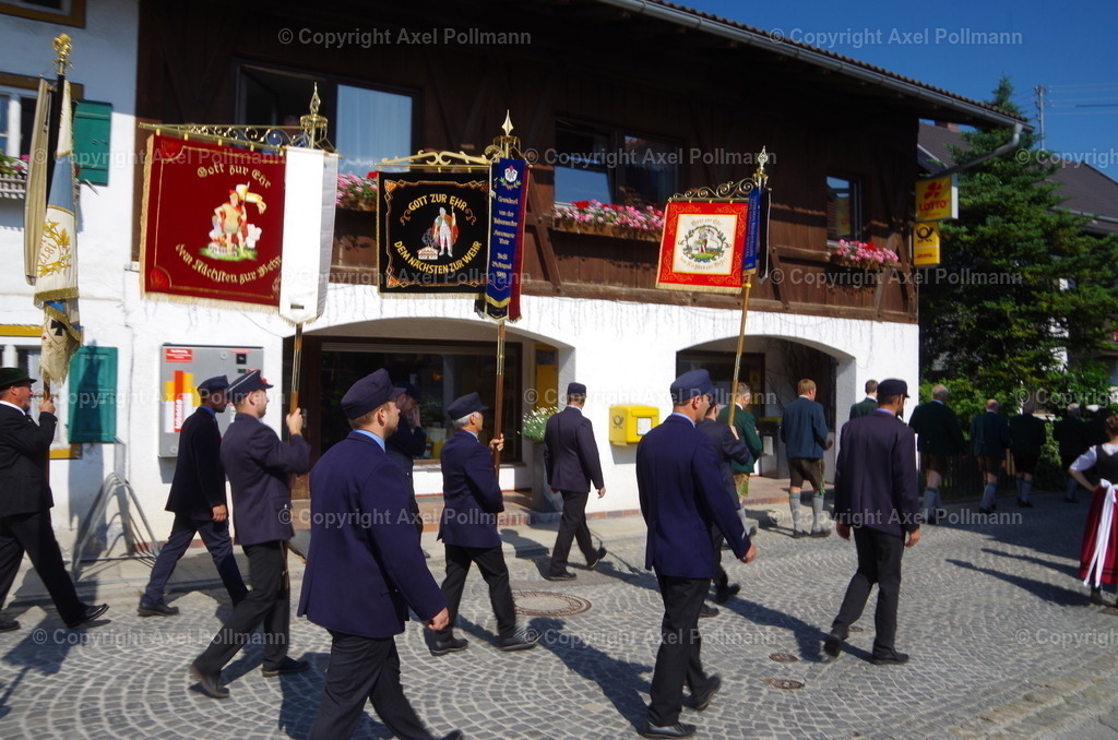 IMGP3355 | fotografiert von Axel PollmannLeonhardi Wallfahrt Benediktbeuern und Murnau, Fronleichnam, Fasching, Landschaft im Loisachtal und Benediktbeuern  - Realisiert mit Pictrs.com