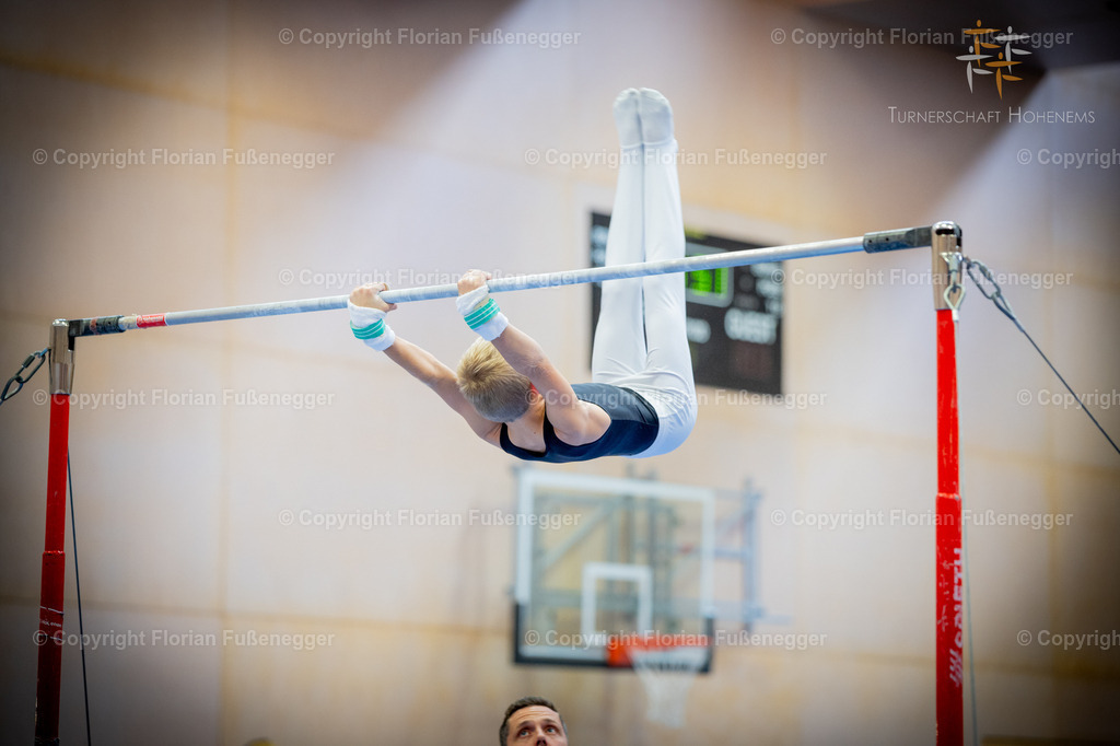 Promo-61 | "Fussifoto.com – Ihr Ansprechpartner für hochwertige Fotografie! Entdecken Sie kreative Bilder und professionelle Dienstleistungen. Kontaktieren Sie uns für Ihre Projekte!"