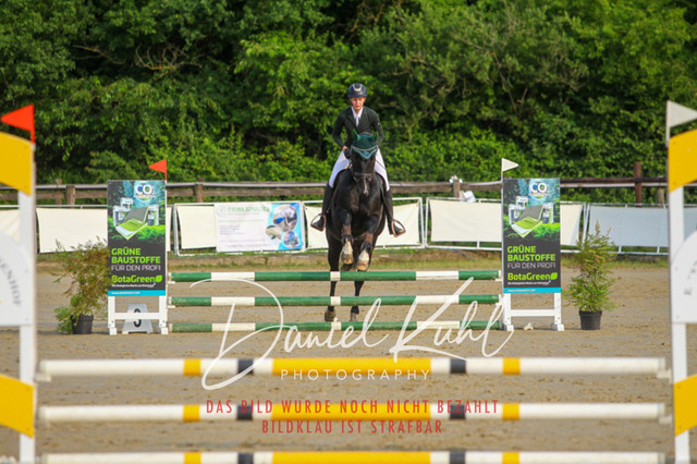 DKP40889 | Turniersportfotografie; Pferdefotografie; Dressurfotografie