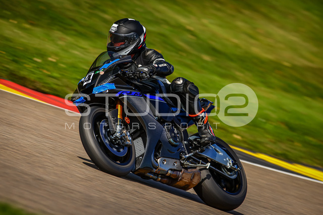 0004-250918SR-005_4 | Deine Full-Service-Agentur für ✔️Videoproduktionen und ✔️Motorsportfotografie Jetzt Angebot anfragen!
