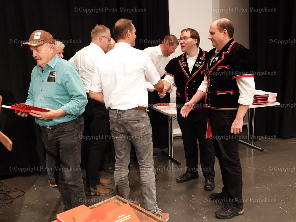 DSC05972 | Schwingen - Realisiert mit Pictrs.com