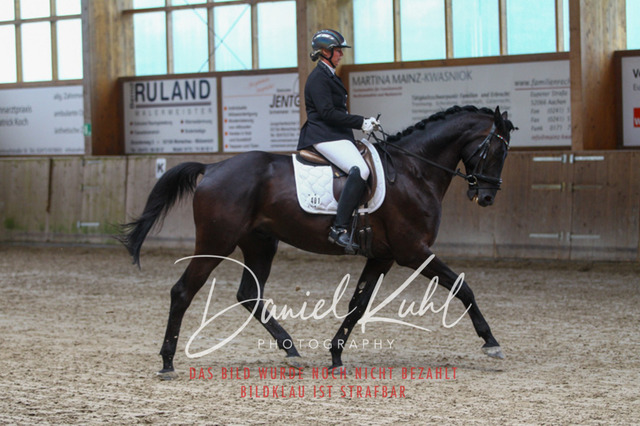 DKP43575 | Turniersportfotografie; Pferdefotografie; Dressurfotografie