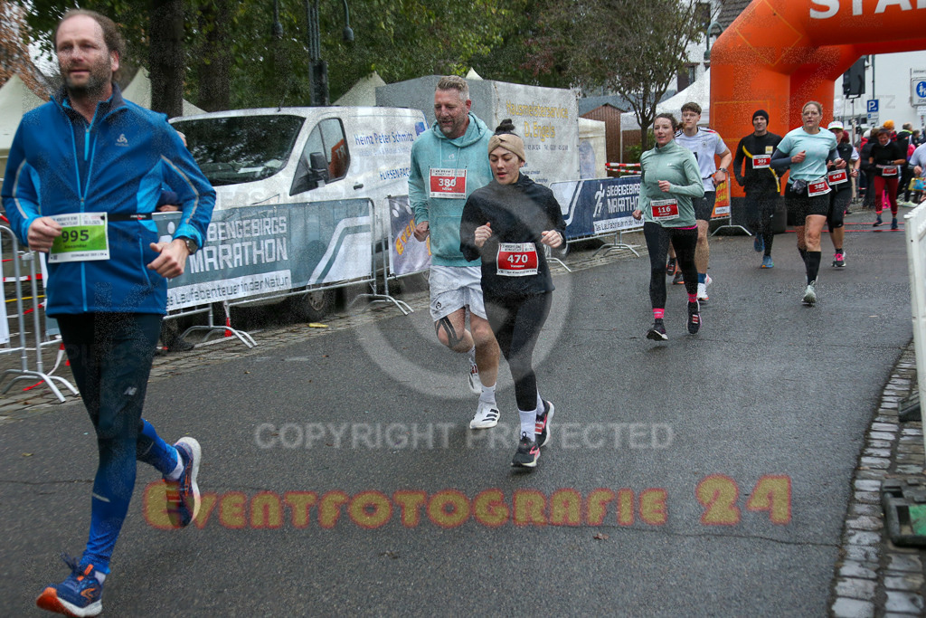 251130_1143_EX1_8448 | Sportfotografie im Rhein-Sieg Kreis, Köln, Bonn, NRW, Rheinland Pfalz, Hessen, etc. Unser Tätigkeitsfeld umfasst den Laufsport vom Volkslauf über den Marathon, Duathlon, Triathon bis zum Ultralauf wie Kölnpfad Ultra oder Schindertrail.
