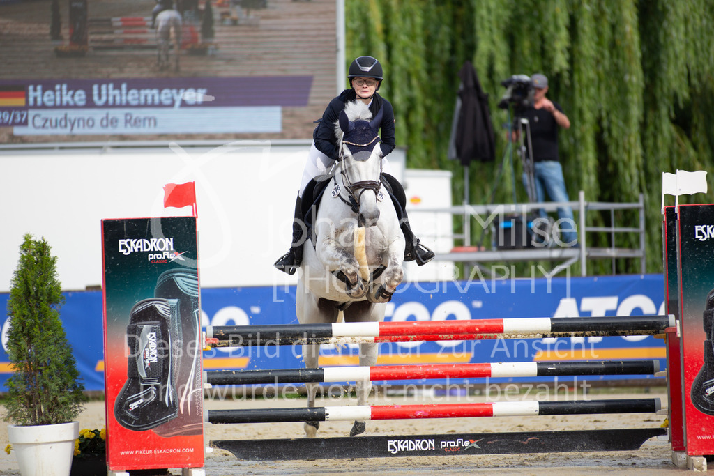 230729_BHO_Springprf.-A2032 | Deine schönsten Turniermomente als professionelle Fotos! Entdecke hochwertige Pferdesport-Fotografie im Online-Shop. Jetzt Fotos finden & bestellen!