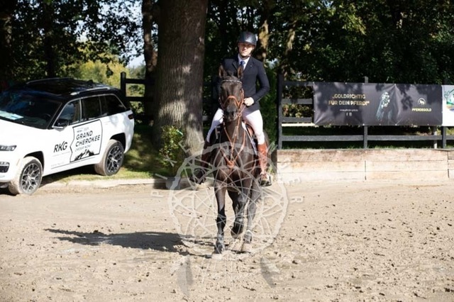 2B4A3748 | pixelfaenger - Realisiert mit Pictrs.com