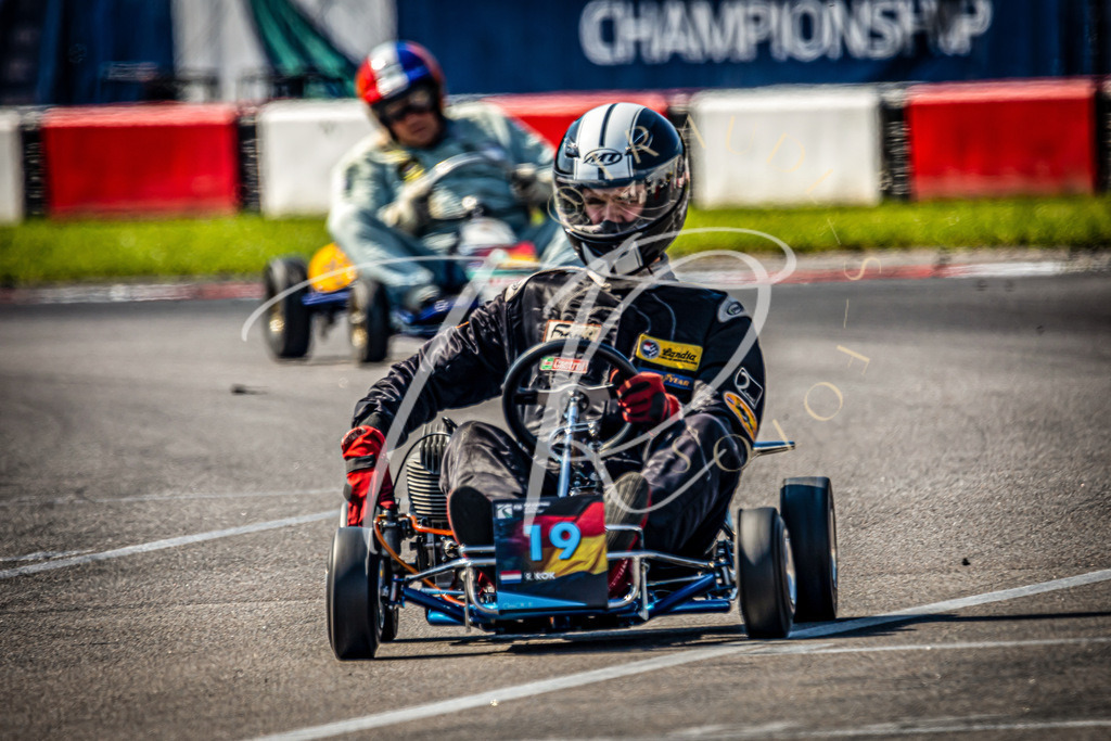 7F31DA72-B9FF-4498-A7B8-48CF60C7F5E4 | traudl_s_fotos