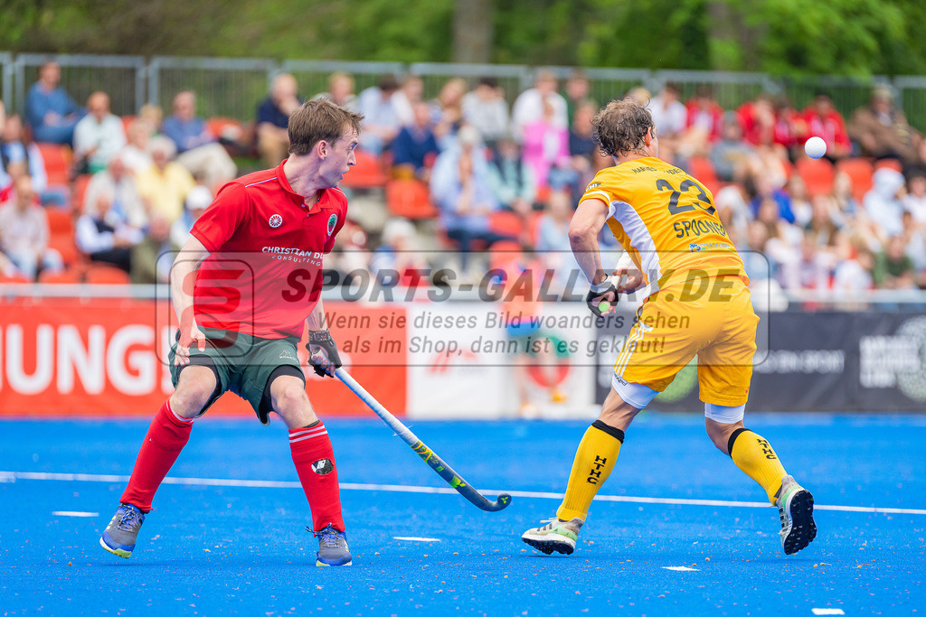 HK_20230507_108005 | 1. Bundesliaga Herren Creefelder HTC - Harvestehuder THC  am 7.5.2023 Crefelder HTC ( CHTC ), Krefeld  , #Breucker Julius ( Crefelder HTC #2 ) , Spooner Nicholas ( Harvestehuder THC #23 )