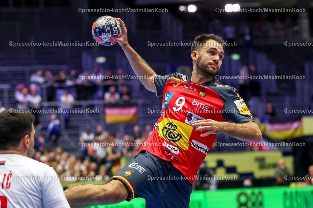 EHF15012601067 | 15.01.2026, Handball, Men's EHF EURO 2026, Spanien - Serbien, Jyske Bank Boxen in Herning, Dänemark, Preliminary Round:  Ian Tarrafeta Serrano (Espania #09) 
