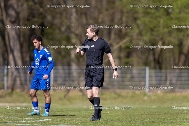 Fußball I Junioren I Saison 2025-2026 I DFB-Nachwuchsliga I 8. Spieltag I JFV Lübeck - 1. FC Magdeburg 27 | Tom Holsten (Schiedsrichter) - Realisiert mit Pictrs.com