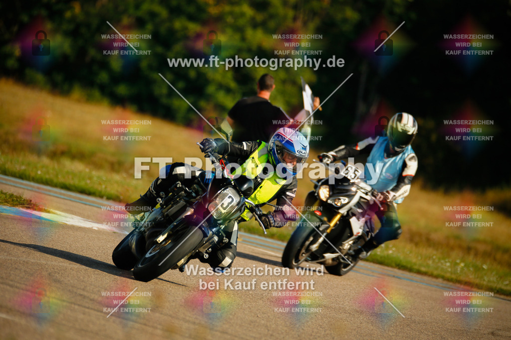 _MOT5741 | Hier findet Ihr Bilder von Touristenfahrten auf der Nürburgring Nordschleife oder von anderen Veranstaltungen die ich besucht habe. Viel Spass beim Durch Schauen 