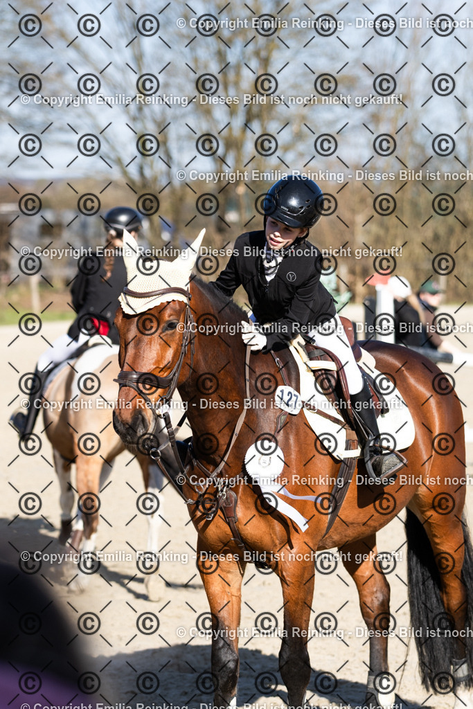 CL5A3250 | Emilia Reinking Fotografie - Realisiert mit Pictrs.com