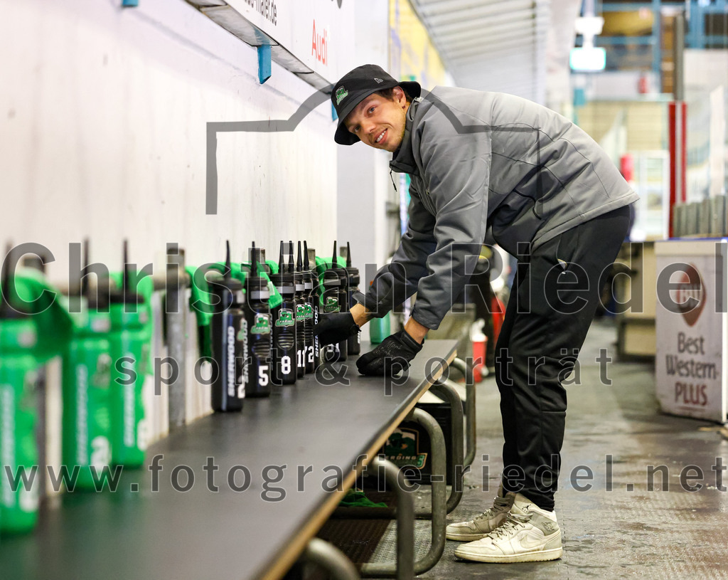 2022-09-23_128_TSV_Erding_gegen_EV_Fuessen | Erding, Deutschland, 23.09.2022:
Eishockey, Bayernliga 2022 / 2023, Testspiel, TSV Erding gegen EV Füssen, Endergebnis: 1:3

Foto: Christian Riedel / fotografie-riedel.net