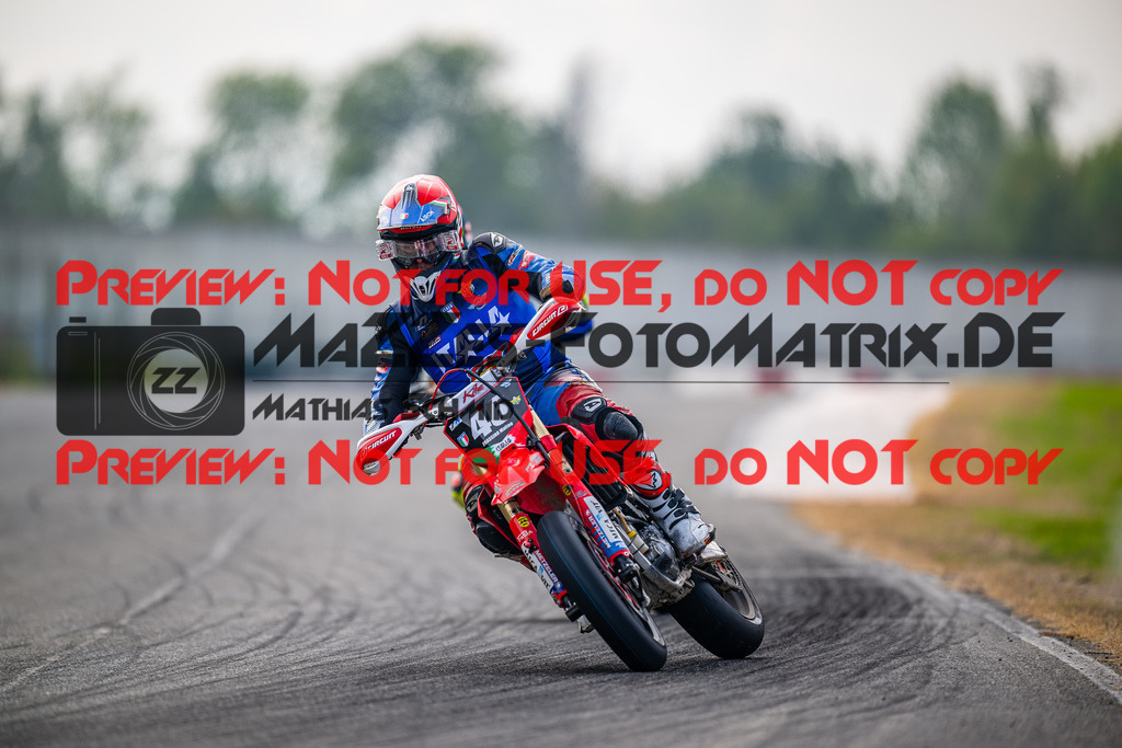 MaZZes_FotoMatrix_231015_6804 | S2